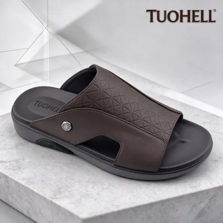 Men's comfortable and trendy flip-flops Men's comfortable and trendy flip-flops